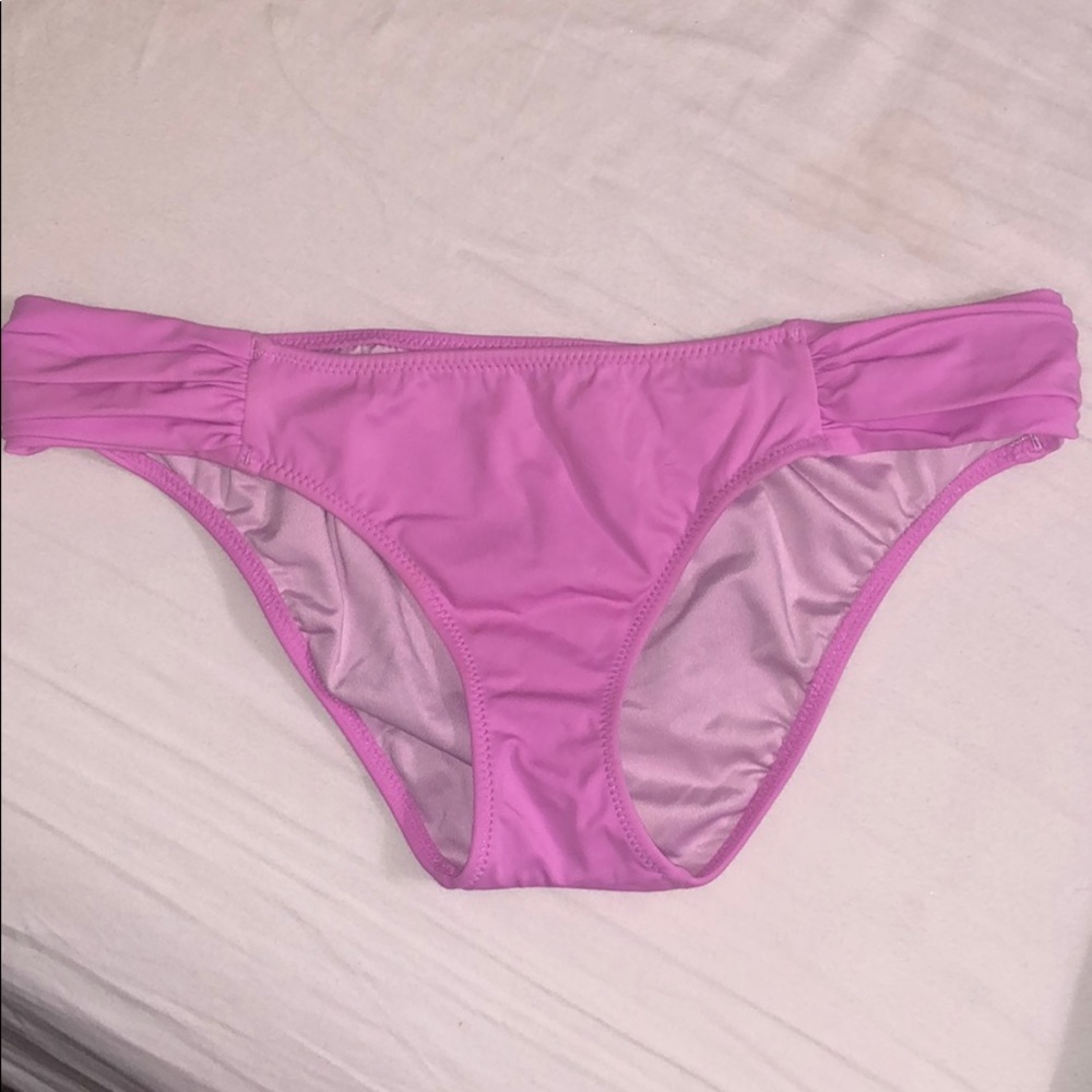 Bikini bottoms